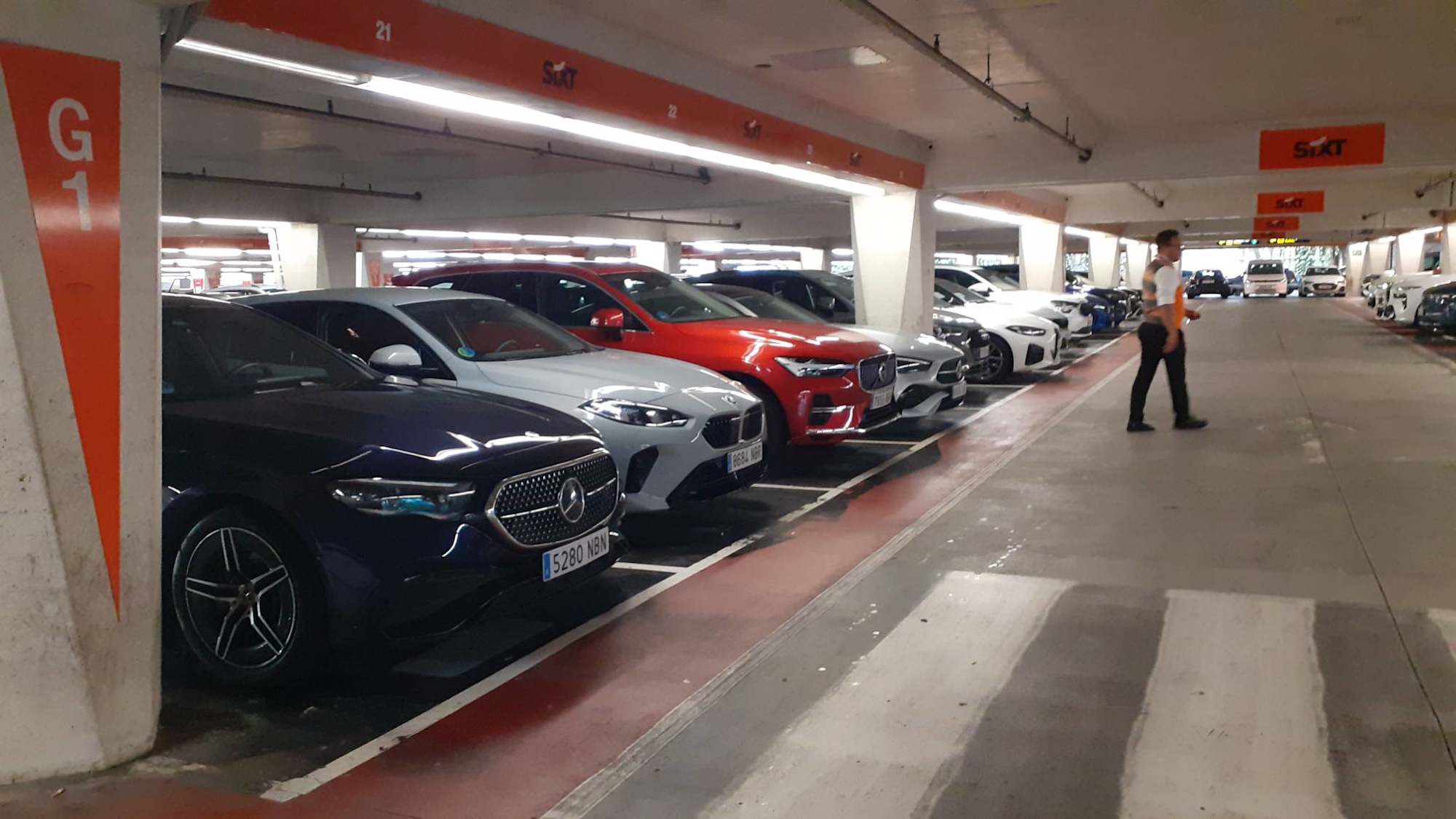 SIXT Alquiler de Coches - Bilbao Aeropuerto (BIO) 15