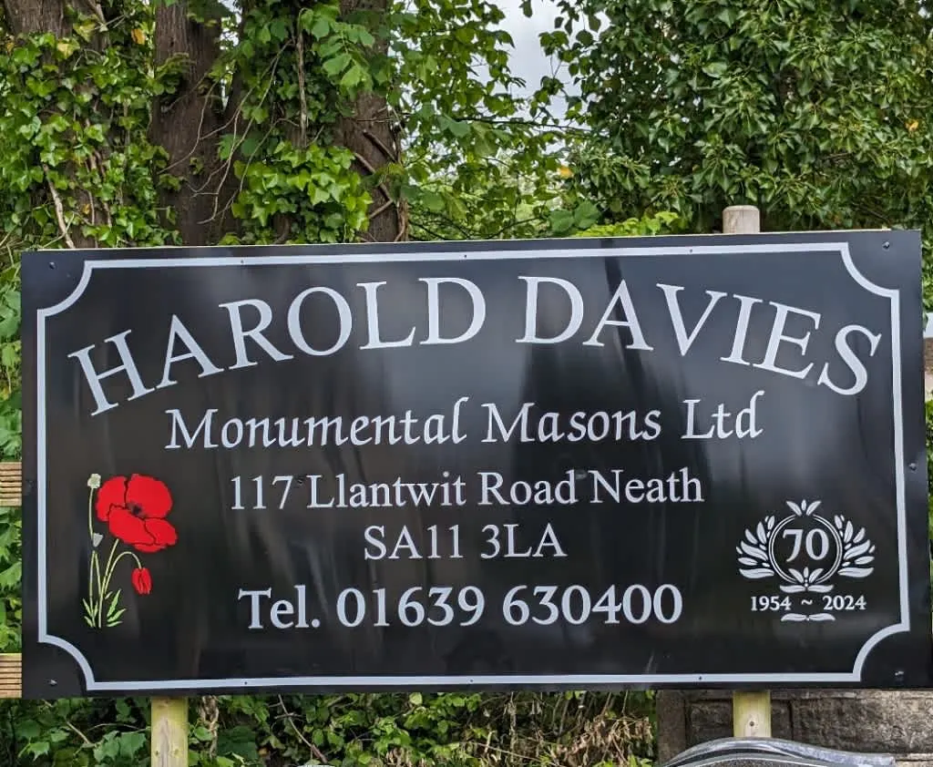 Images Harold Davies Monumental Masons Ltd