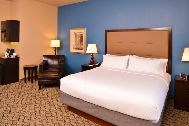 Images Holiday Inn Express & Suites Wichita Falls by IHG