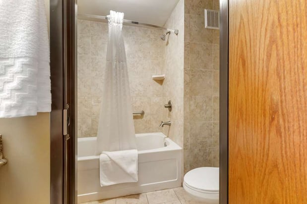Images Best Western Plus Swiss Chalet Hotel & Suites