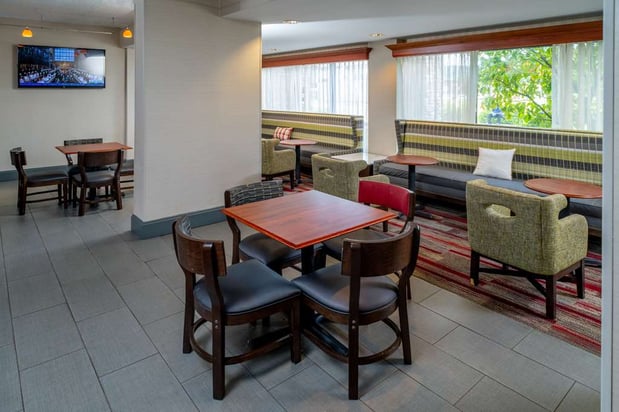 Images Hampton Inn Charleston-Downtown