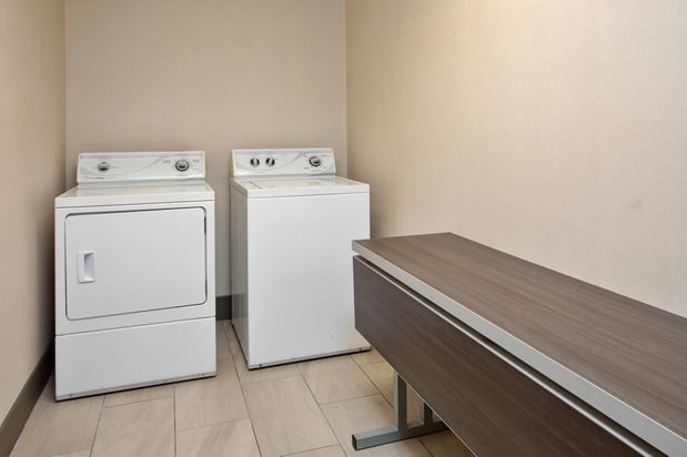 Images Holiday Inn Express & Suites Sumter by IHG