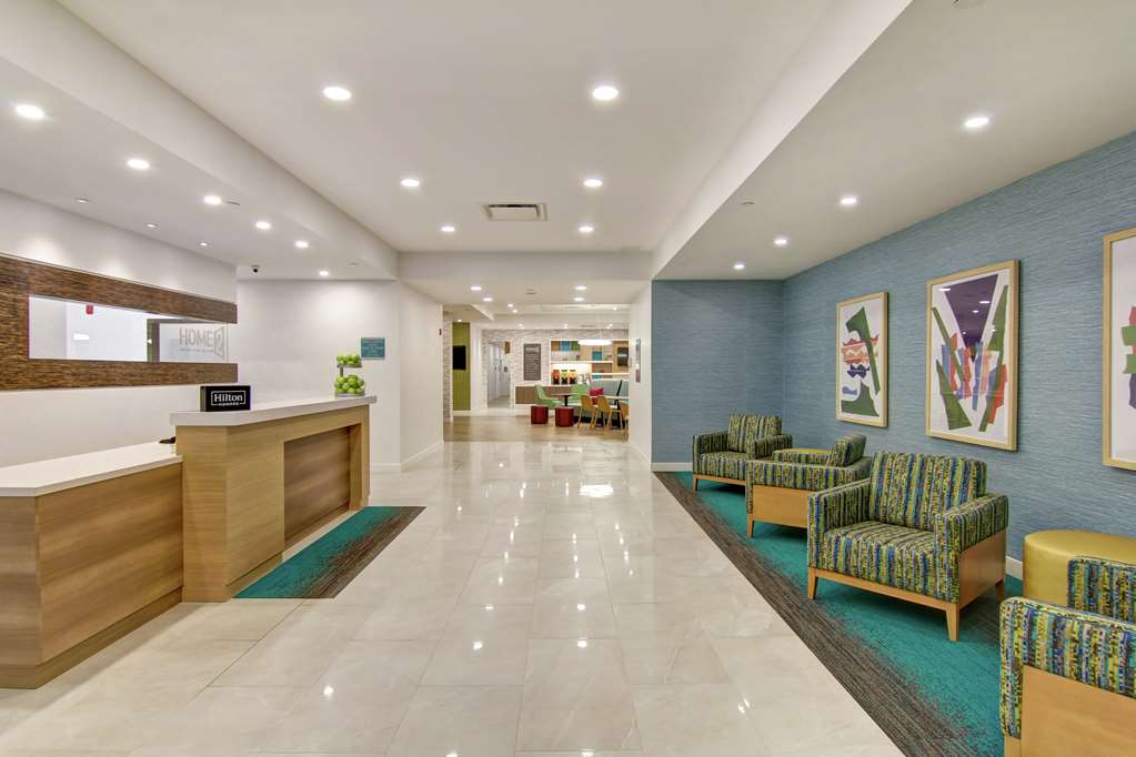 Reception Home2 Suites by Hilton Montreal Dorval Dorval (514)676-8080