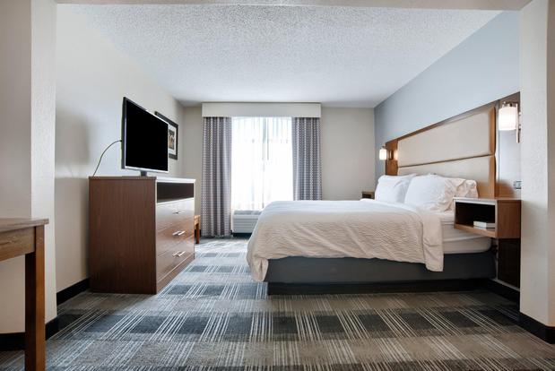 Images Holiday Inn Express & Suites Mobile – I-65 by IHG