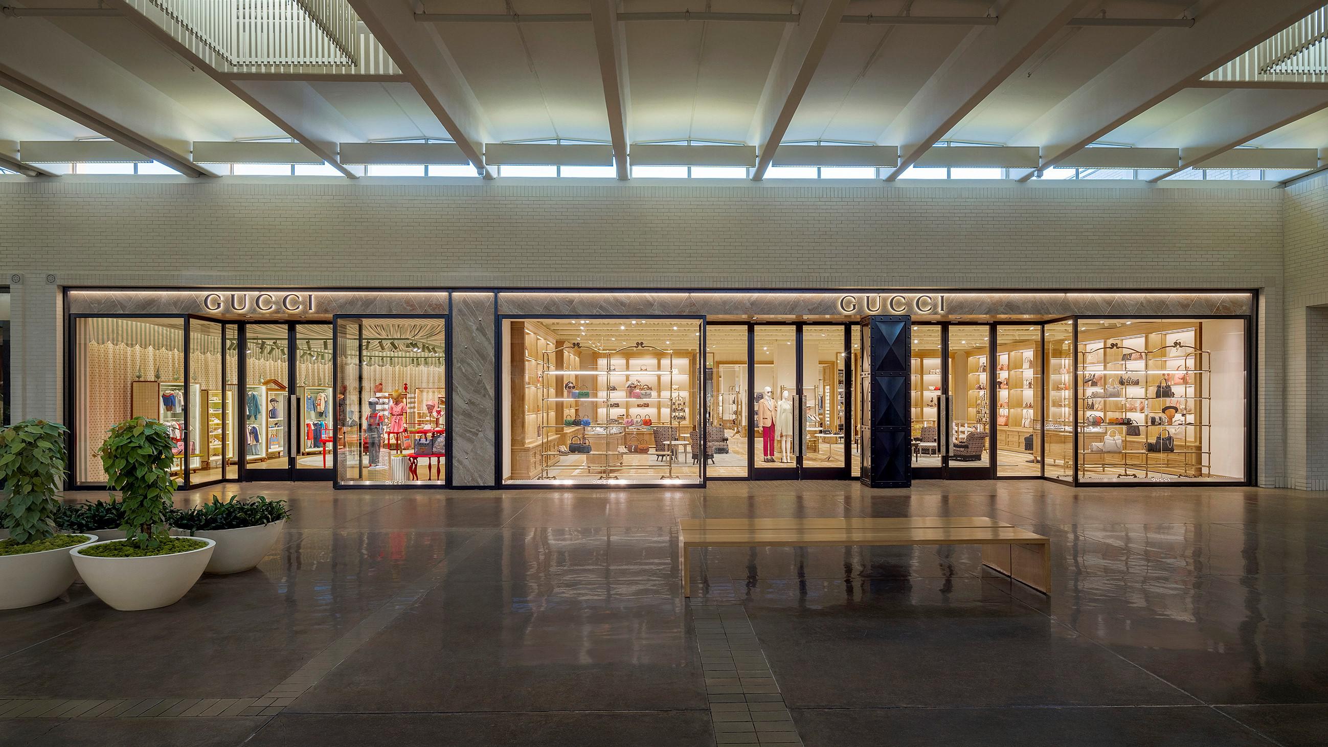 Gucci at Northpark Center - De La Garza Architecture