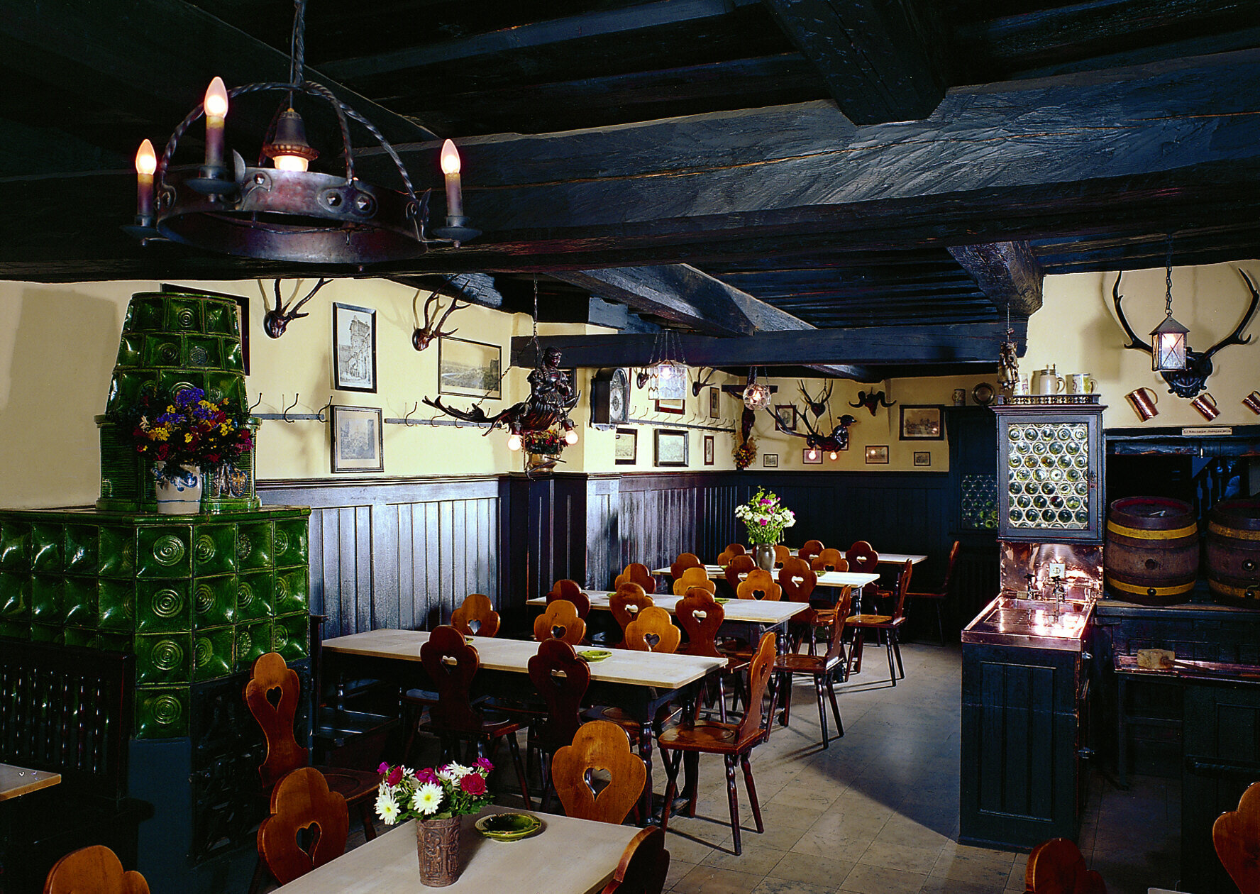 Schlenkerla, die historische Rauchbierbrauerei, Dominikanerstraße 6 in Bamberg