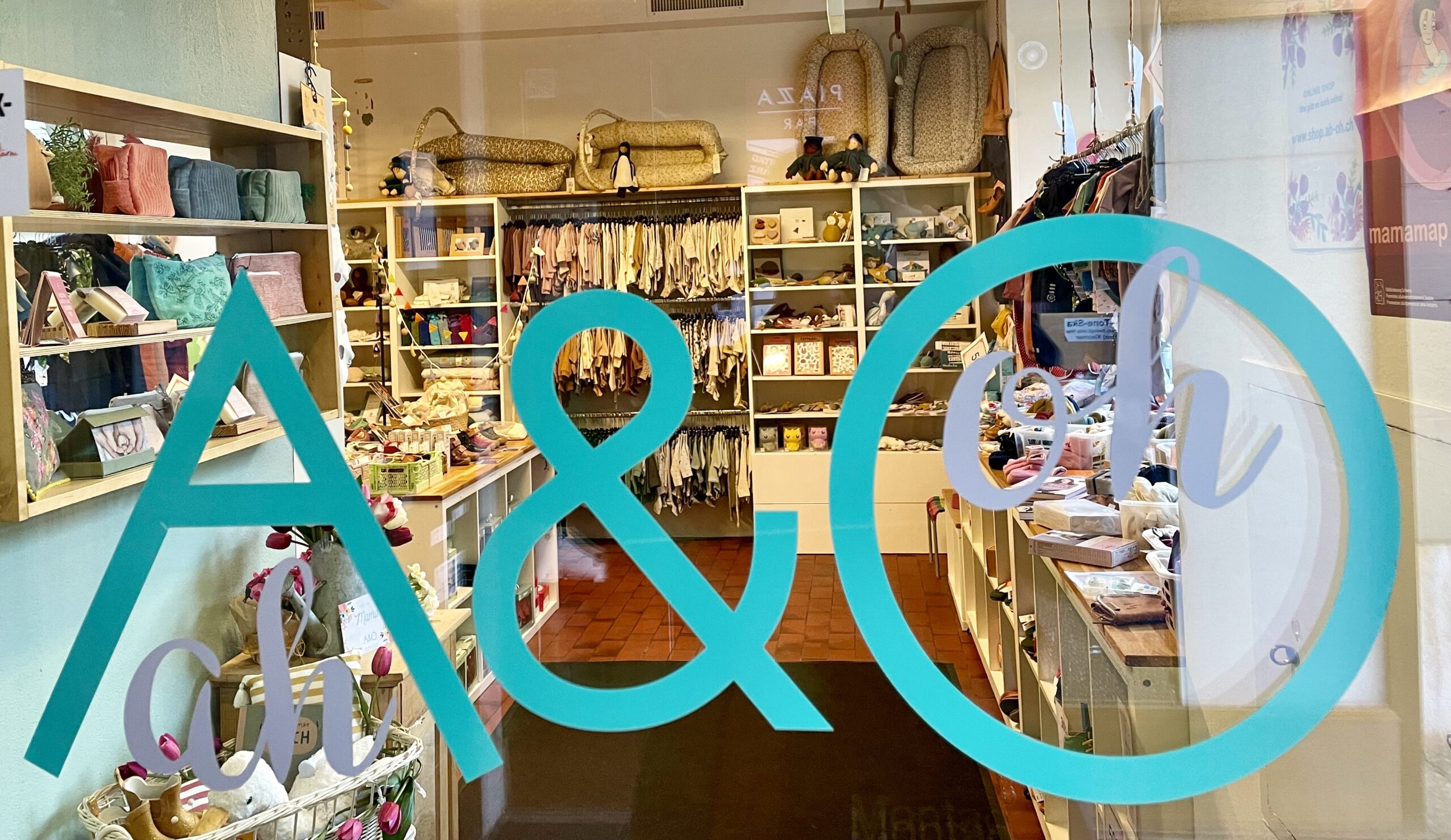 Bilder A&O Bauch, Baby, Laden und Beratung