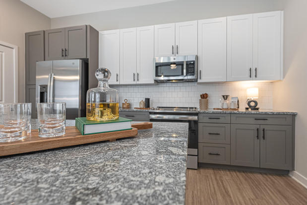 Images Holden at Oak Grove