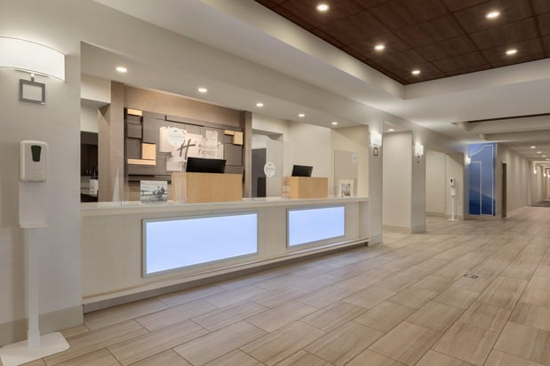 Images Holiday Inn Express & Suites Opelika Auburn by IHG