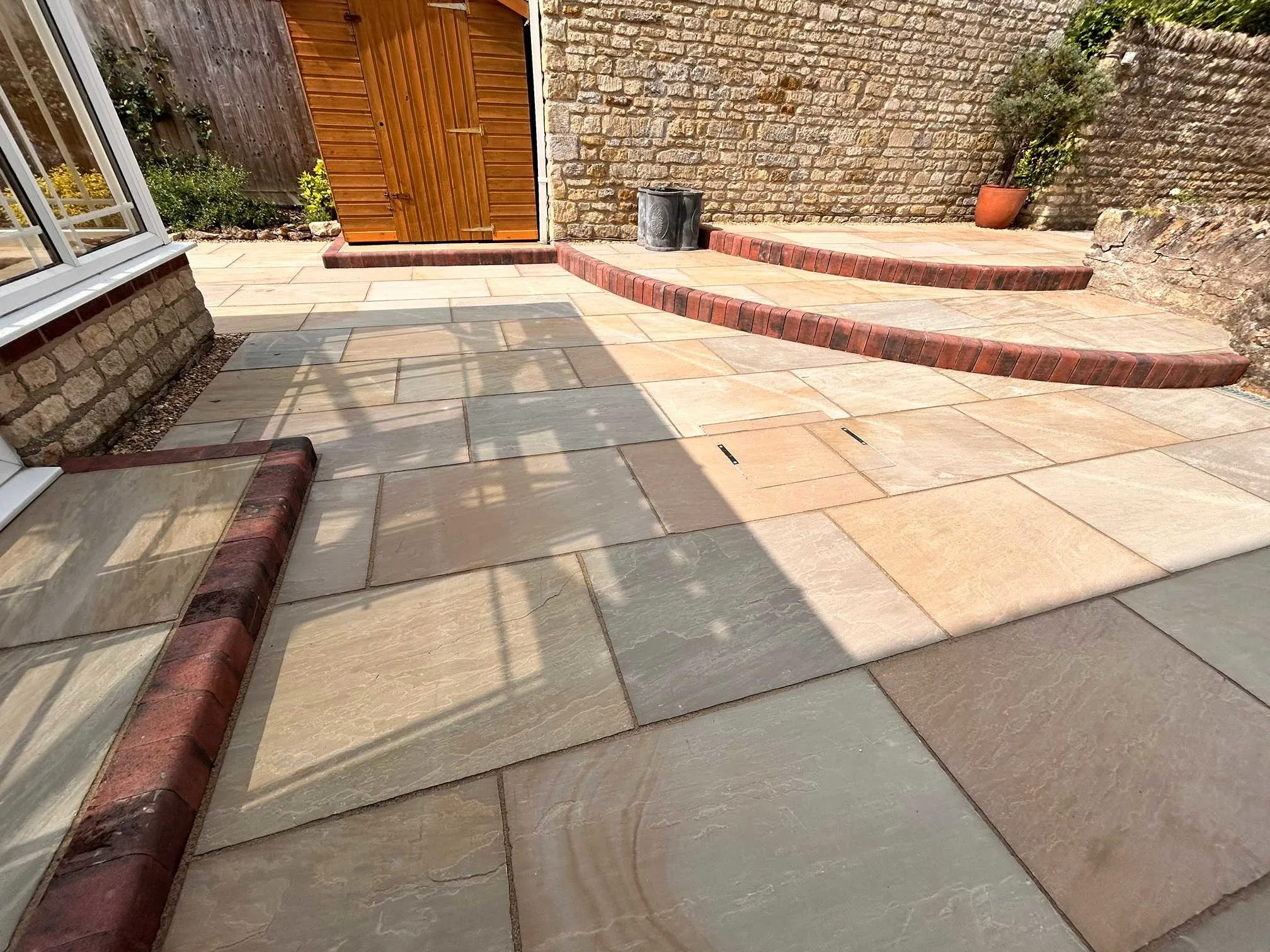 Images Appleyard Property & Landscaping