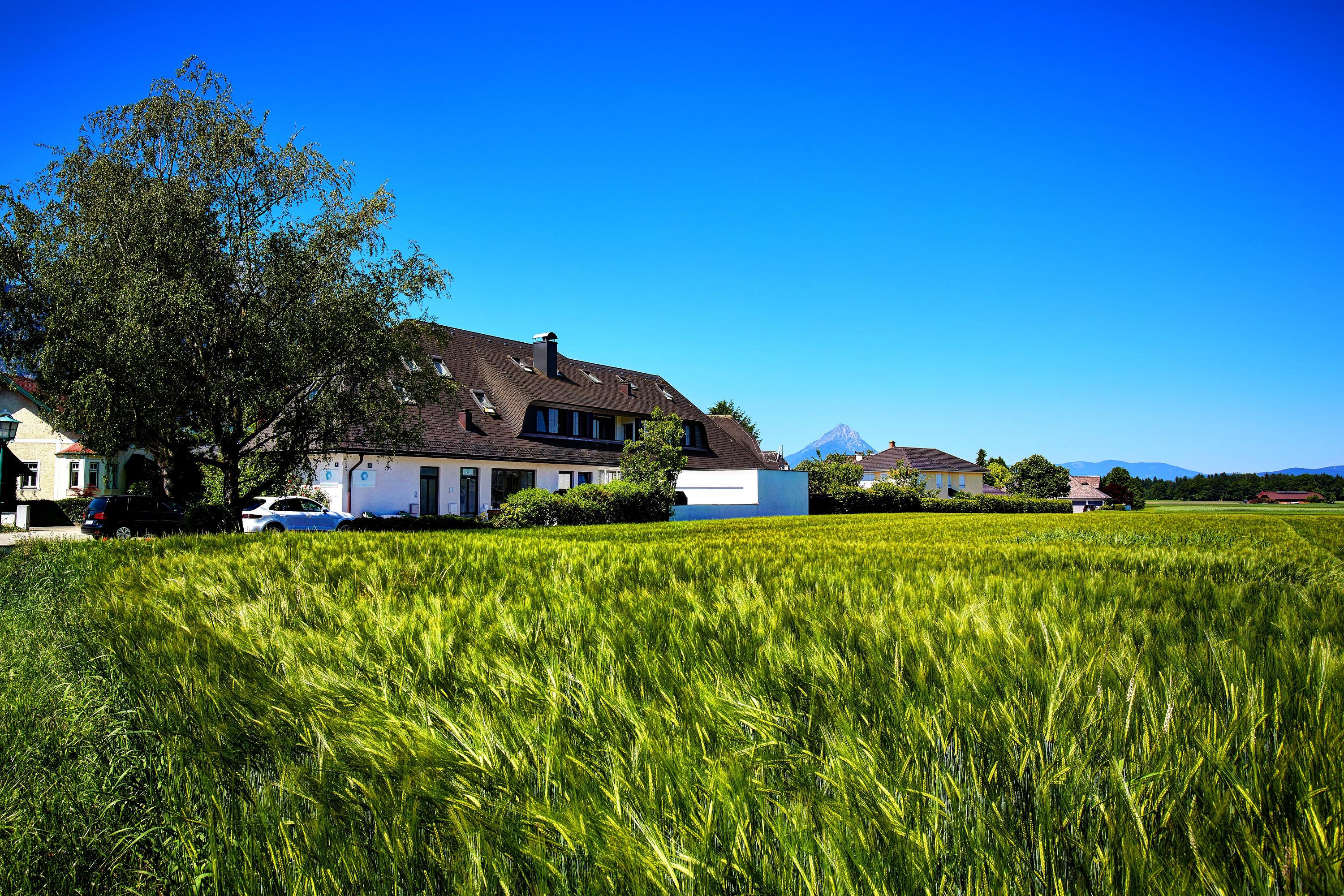 VetZentrum Anif, Dr.-Franz-Burda-Straße 6 in Anif
