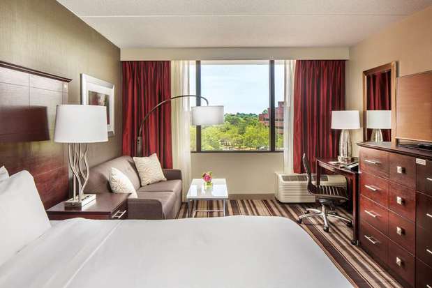 Images DoubleTree by Hilton Hotel Largo/Washington DC