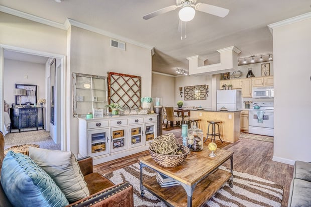 Images Cypress Lake at Stonebriar Apartments