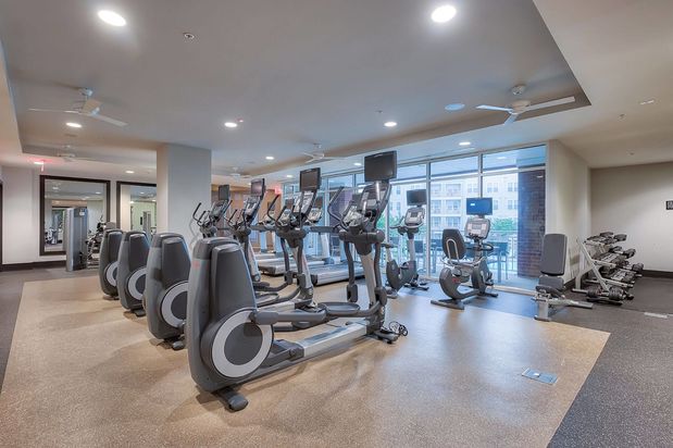 Images The Ridgewood by Windsor Apartments