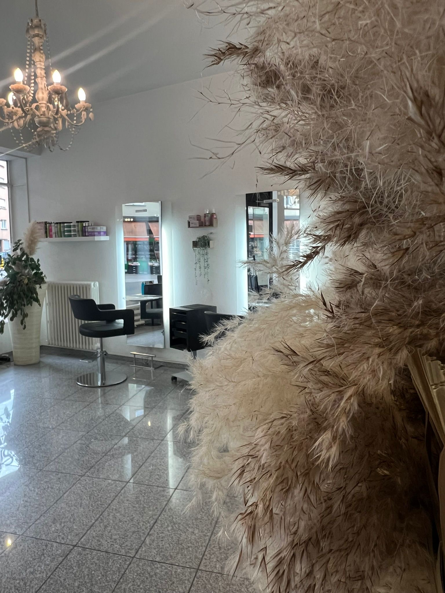 Bilder 7th Sense Hairstyling