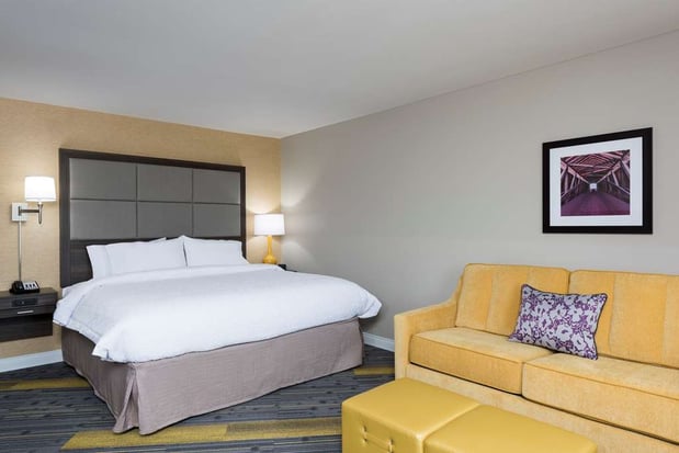 Images Hampton Inn & Suites West Lafayette