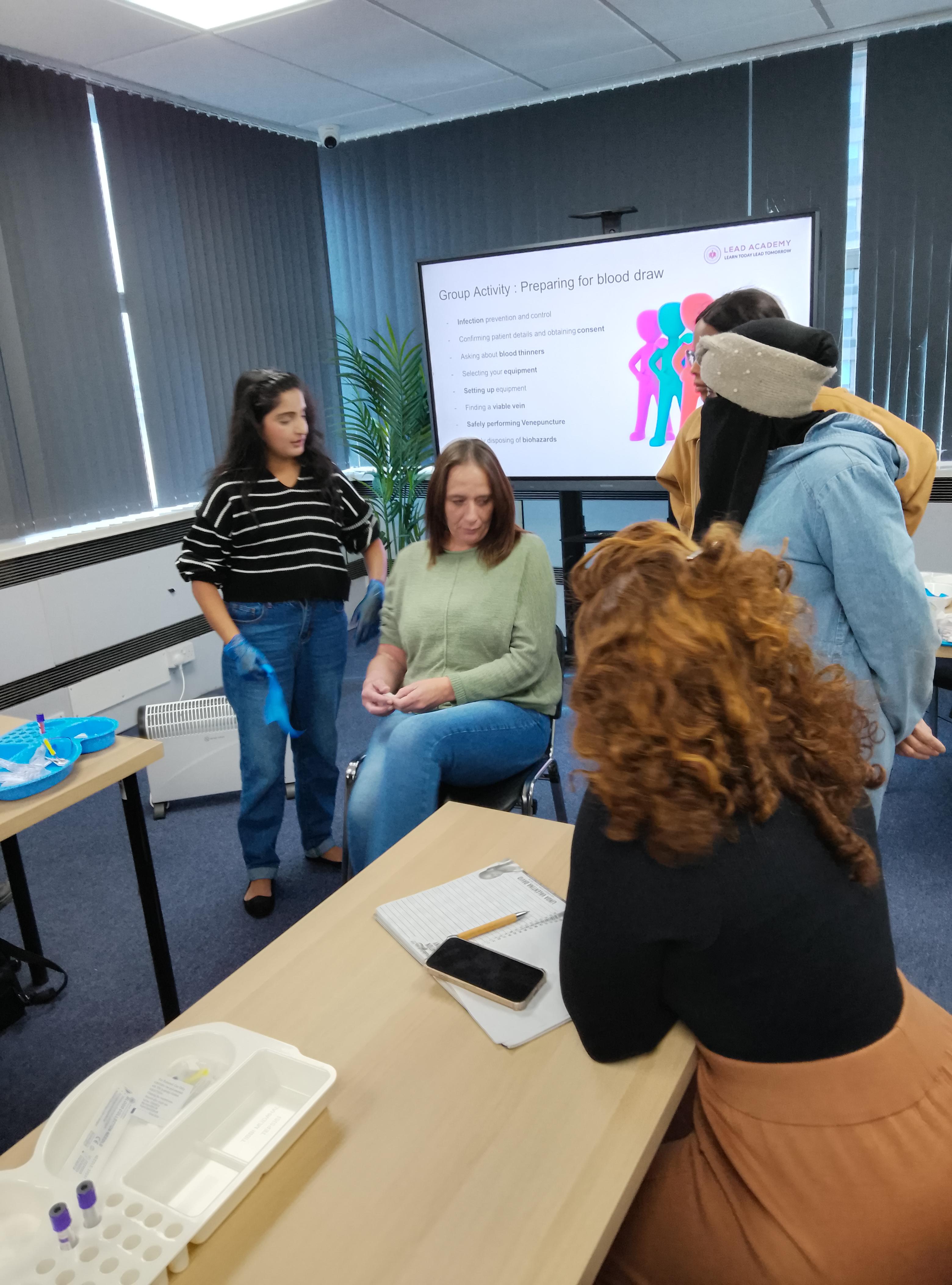 Images Phlebotomy Training Institute - London