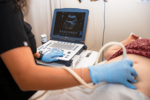 Images Clinica Mi Pueblo - Downey