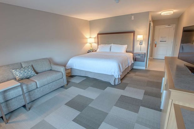 Images Hampton Inn Amesbury