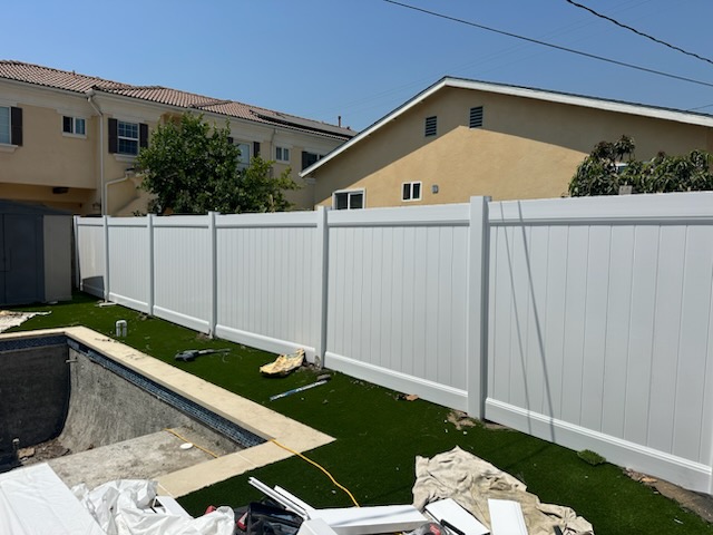 Images Speedy Vinyl Fence