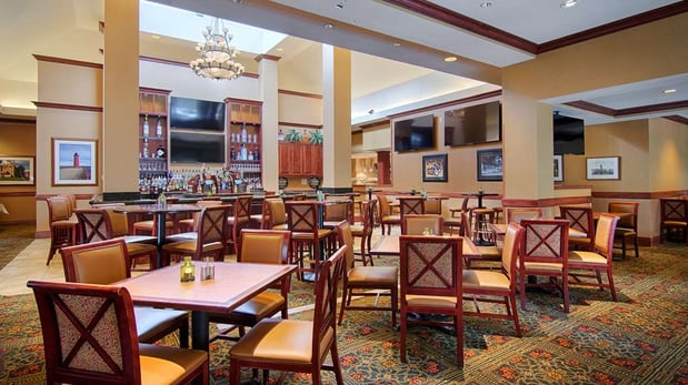 Images Hilton Garden Inn Milwaukee Northwest Conference Center