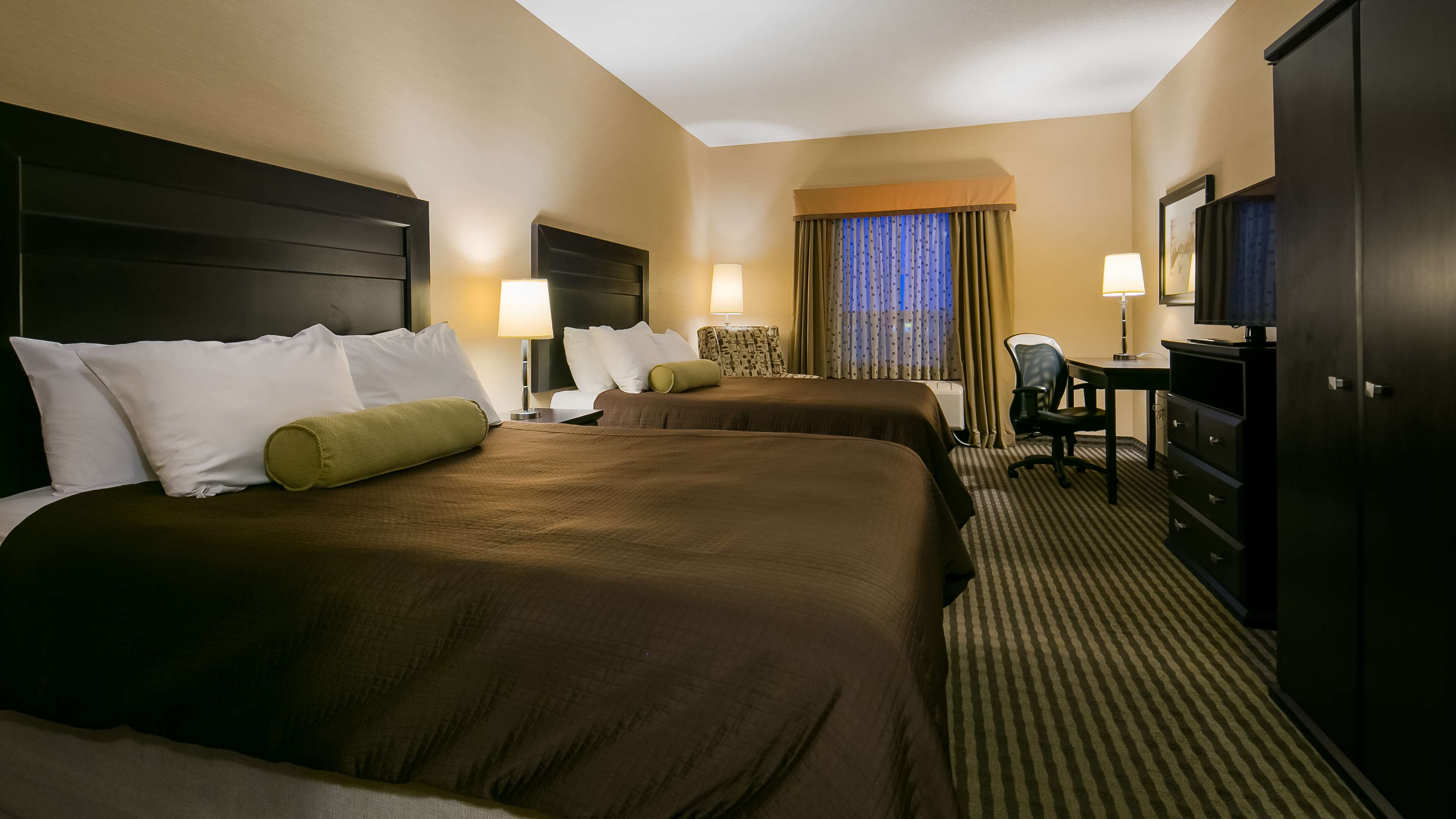 Guest Room Best Western Sunrise Inn & Suites Stony Plain (780)968-1716