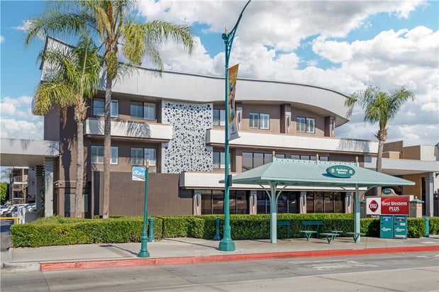 Images Best Western Plus Park Place Inn - Mini Suites