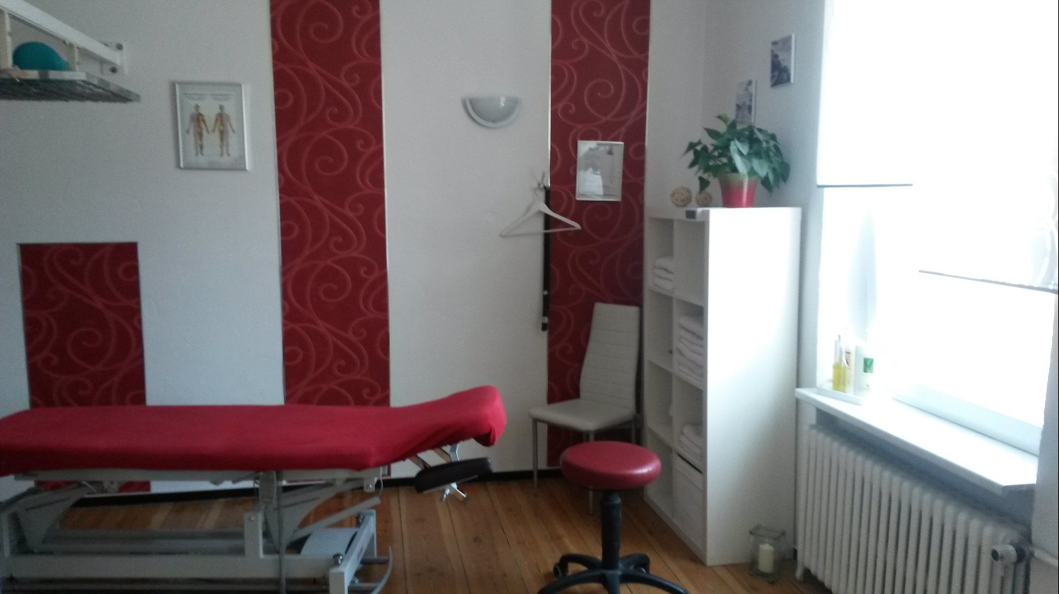 Nancy Kairies Physiotherapie, Langerwischer Straße 35 in Michendorf