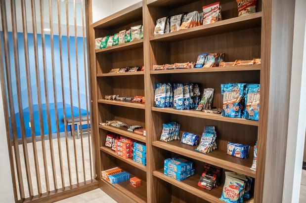 Images Holiday Inn Express & Suites Gainesville I-75 by IHG