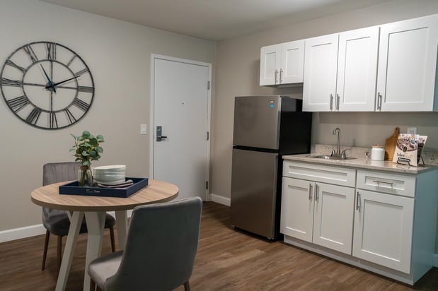 Images Asher Point Independent Living of Hoover