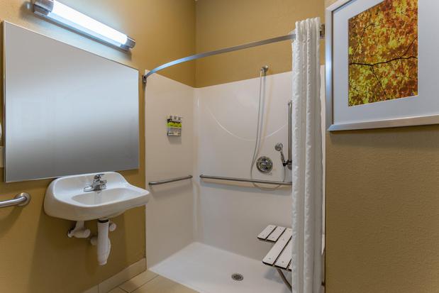 Images Candlewood Suites South Bend Airport, an IHG Hotel
