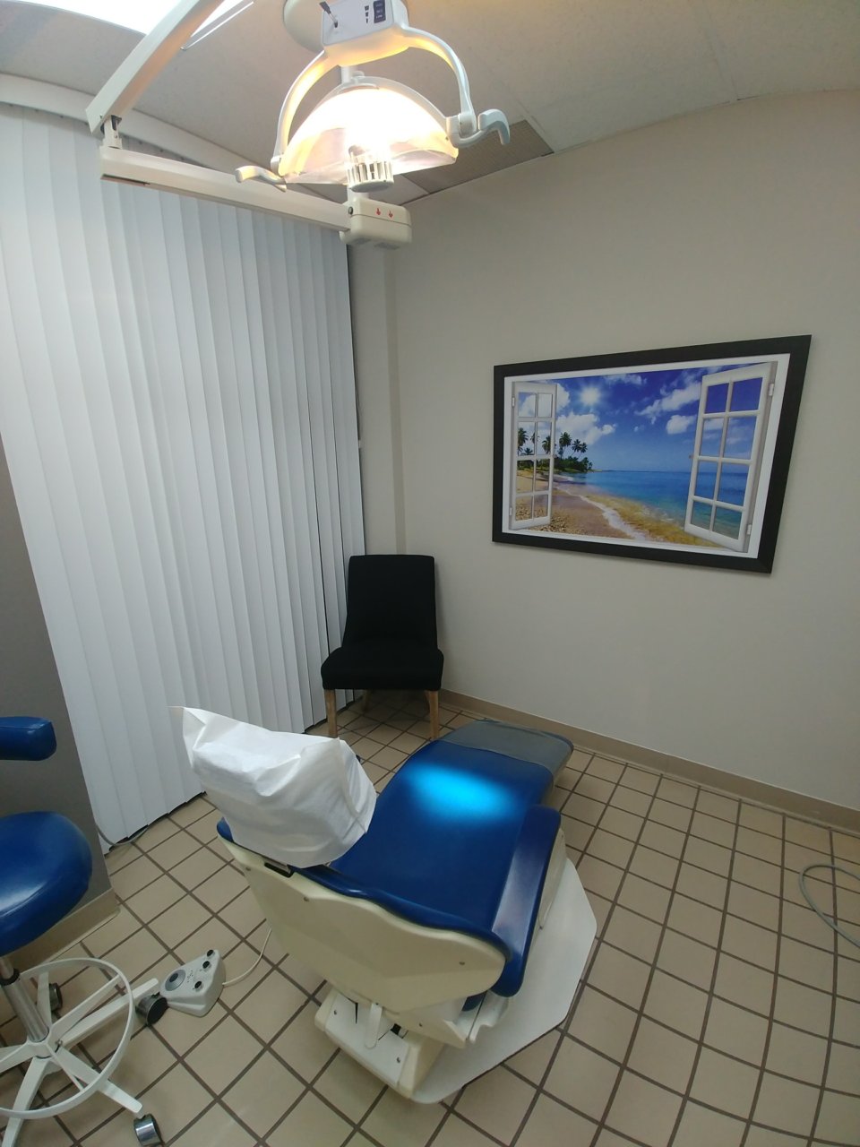Images Clinique Dentaire Dr. Karam - Dentiste, Blanchiment Dentaire Ahuntsic
