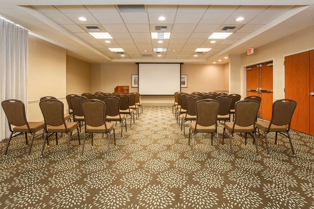 Images Hilton Garden Inn Bakersfield