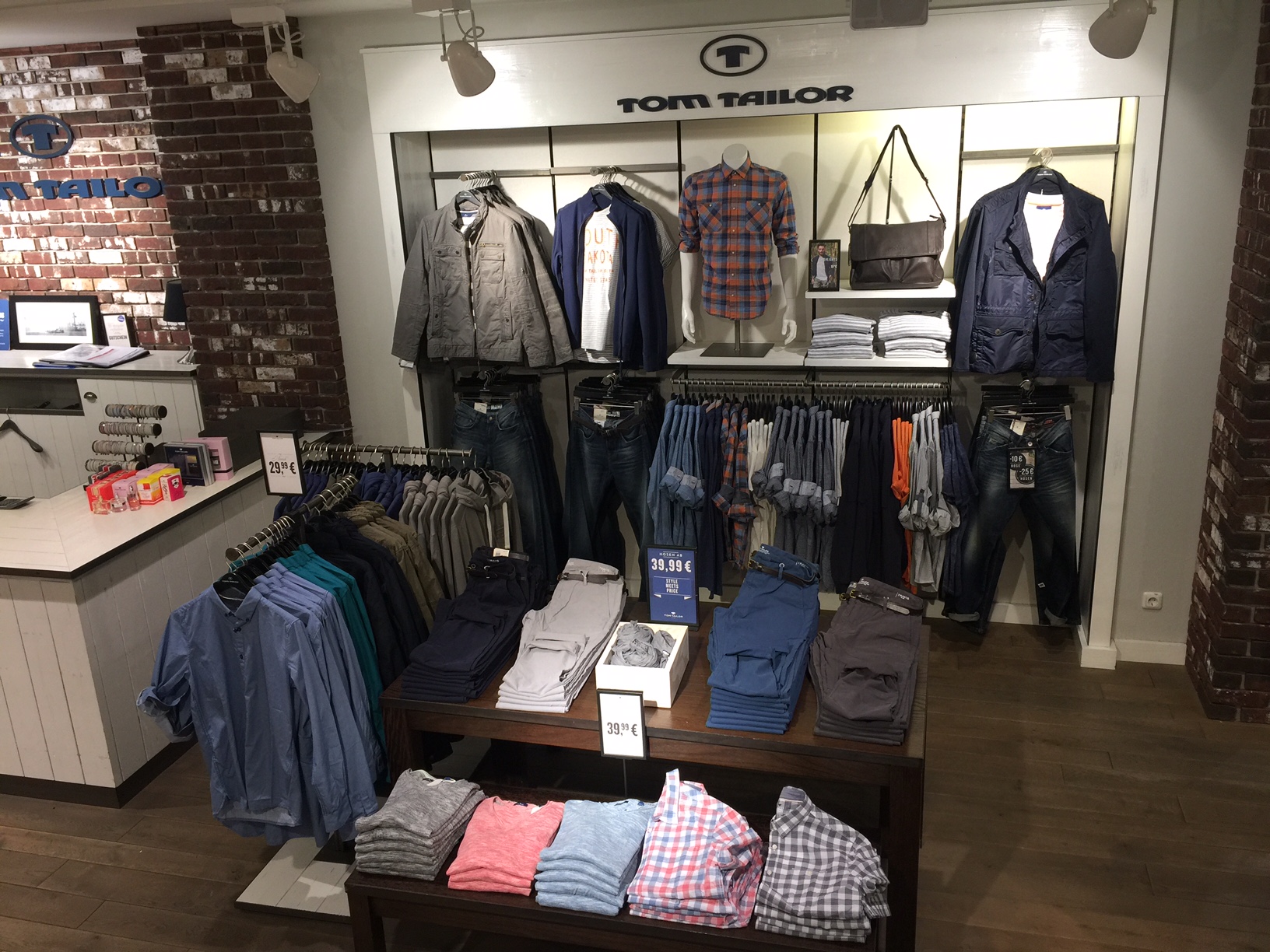 TOM TAILOR Store, Kirchgasse 6 in Wiesbaden