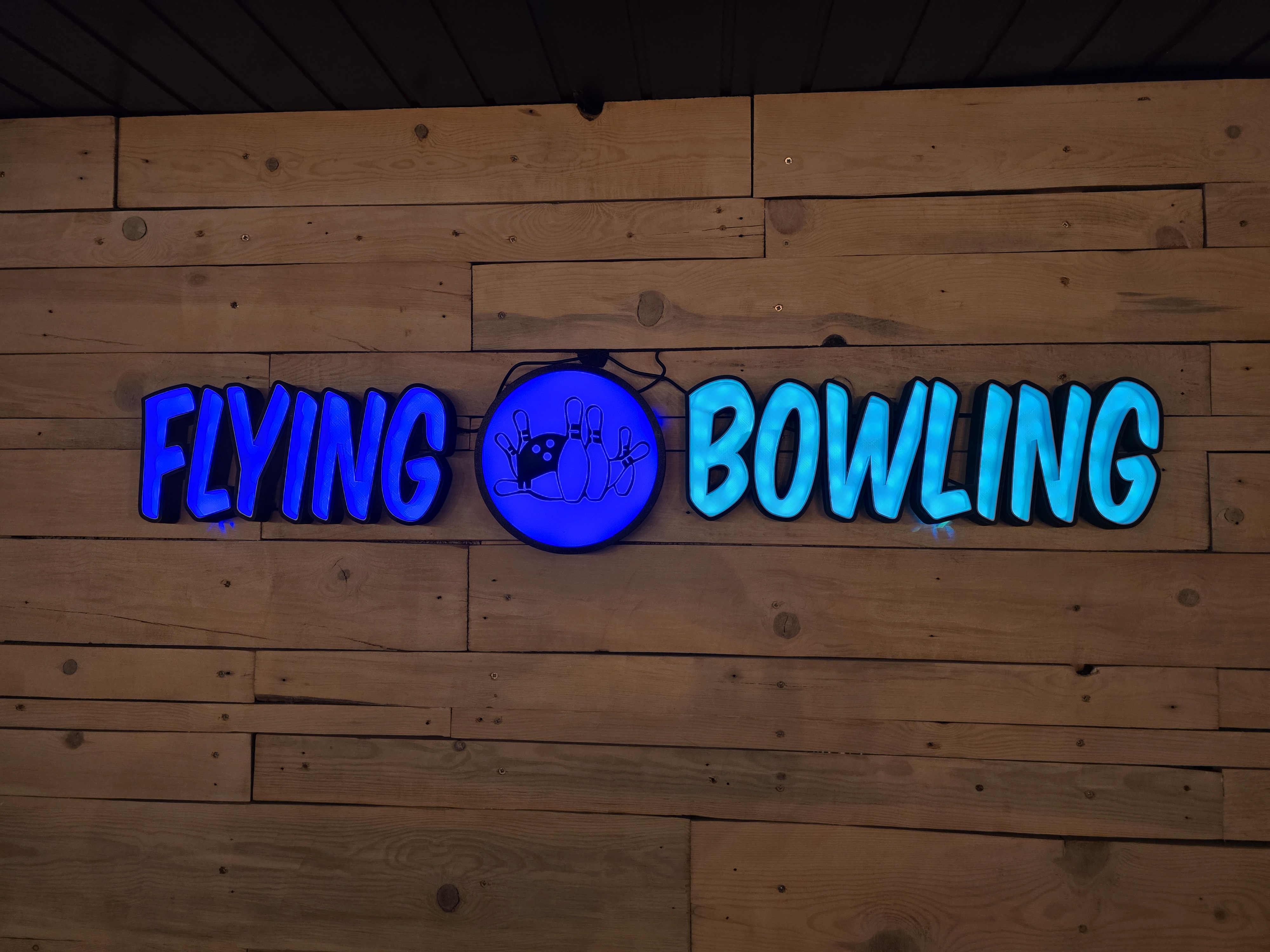 Foto's Bowlingcentrum De Flying Bowling