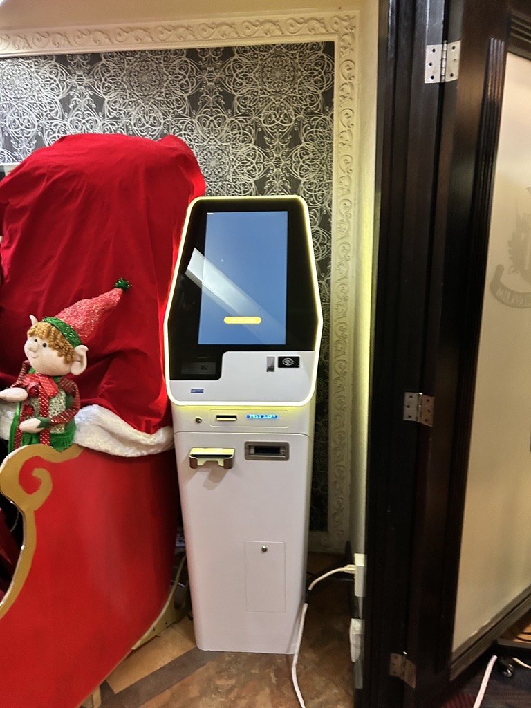 Images CoinFlip Bitcoin ATM - Casino Miravalle (Monterrey)