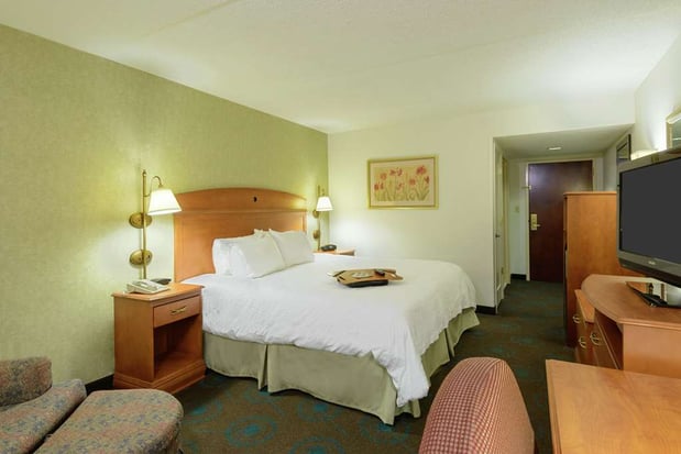 Images Hampton Inn Mt. Vernon