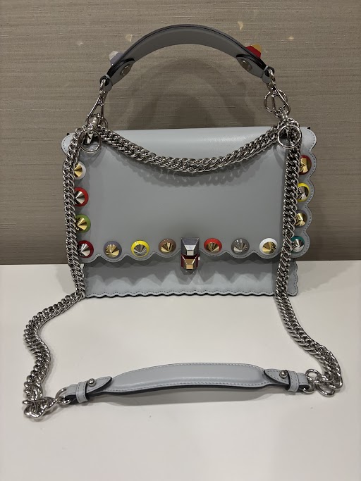 Images KOMEHYO（コメ兵）買取センター京橋京阪モール