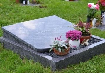 Steinmetzbetrieb Gerold Seyfarth, Mönchallee 2 in Gotha