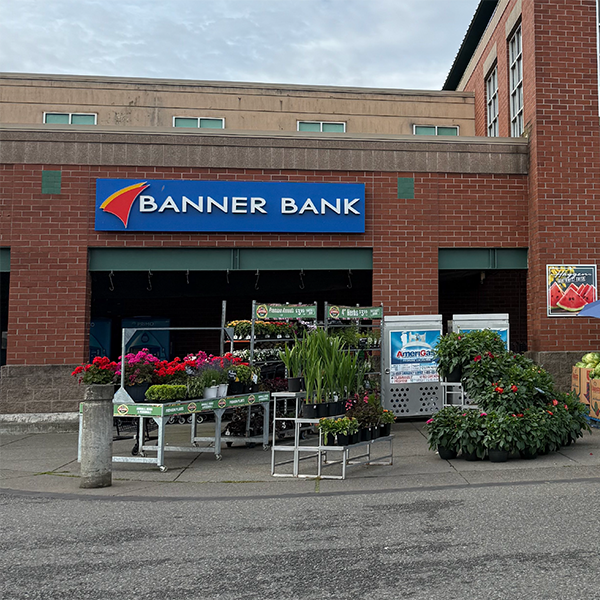 Banner Bank branch in Ferndale, WA