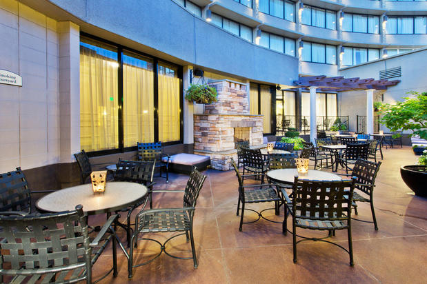 Images Crowne Plaza Portland-Downtown Conv Ctr by IHG