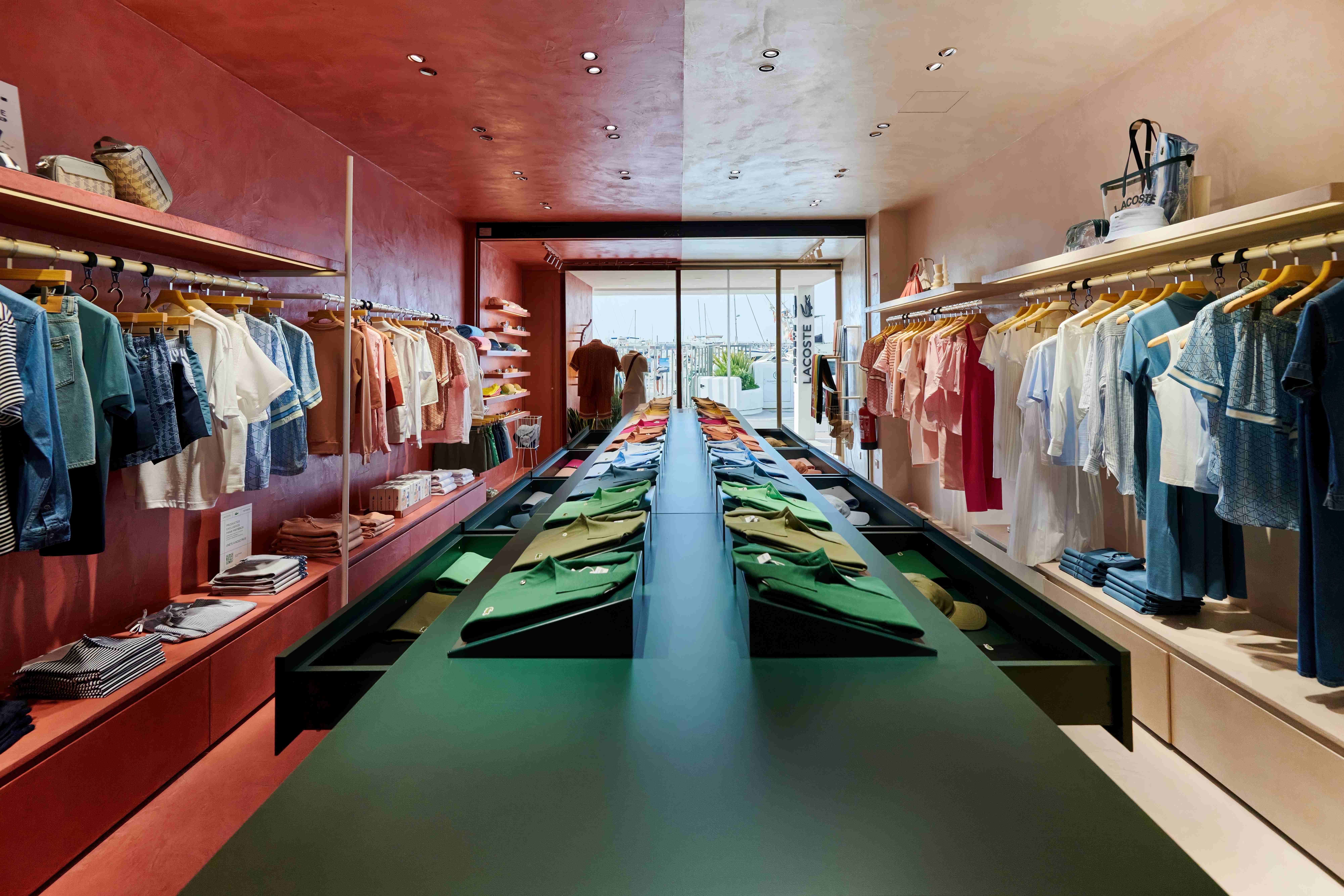 Images Lacoste Puerto Banús