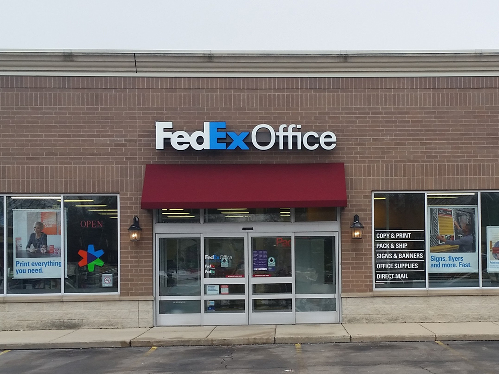 Exterior photo of FedEx Office location at 210 N 8th St\t Print quickly and easily in the self-service area at the FedEx Office location 210 N 8th St from email, USB, or the cloud\t FedEx Office Print & Go near 210 N 8th St\t Shipping boxes and packing services available at FedEx Office 210 N 8th St\t Get banners, signs, posters and prints at FedEx Office 210 N 8th St\t Full service printing and packing at FedEx Office 210 N 8th St\t Drop off FedEx packages near 210 N 8th St\t FedEx shipping near 210 N 8th St