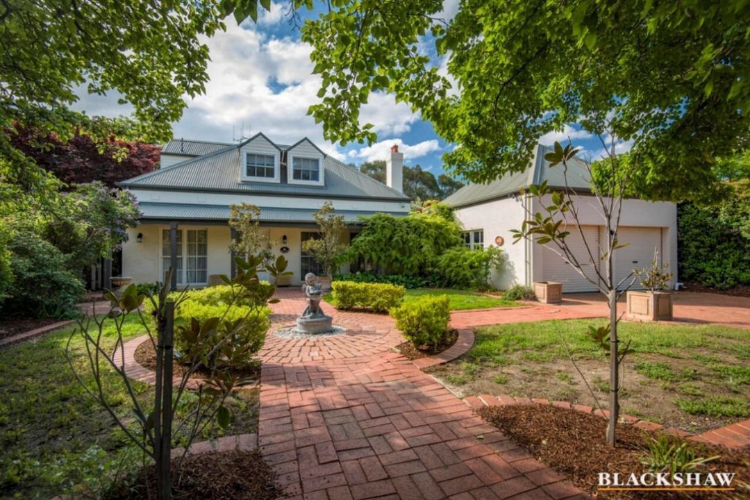 Images Blackshaw Real Estate Tuggeranong