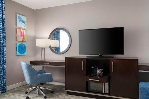 Images Hampton Inn & Suites Worcester