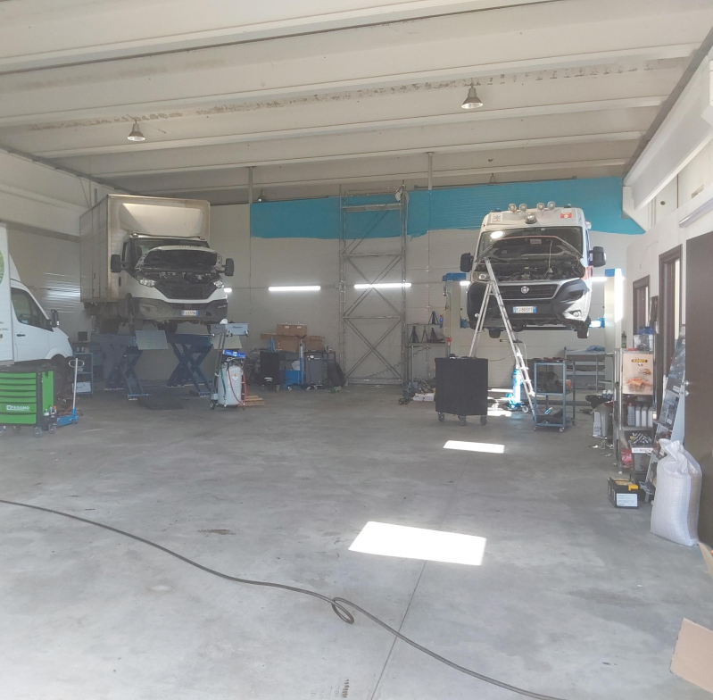 Images Diana service e parts officina