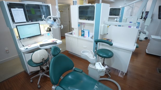 Images Emerald Dental