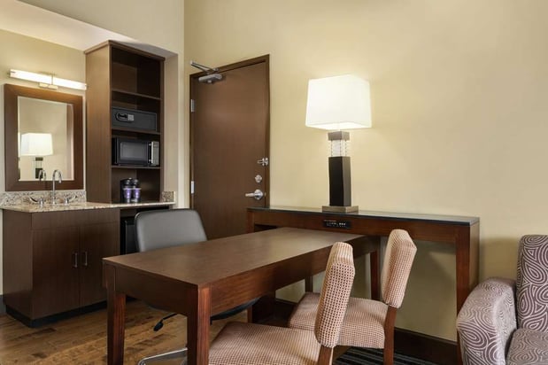 Images Embassy Suites by Hilton Salt Lake West Valley City