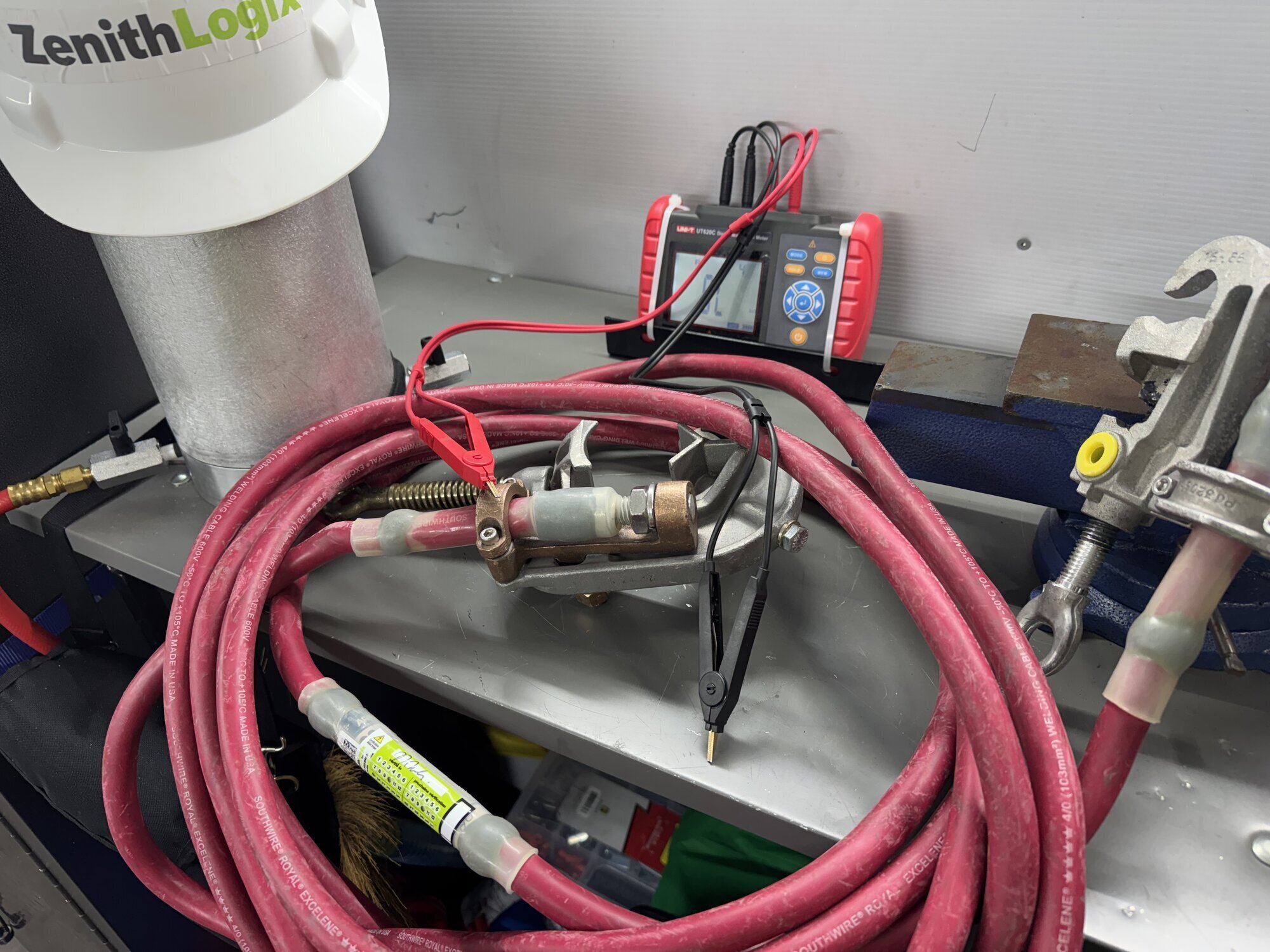 Images Zenithlogix Distributor INC