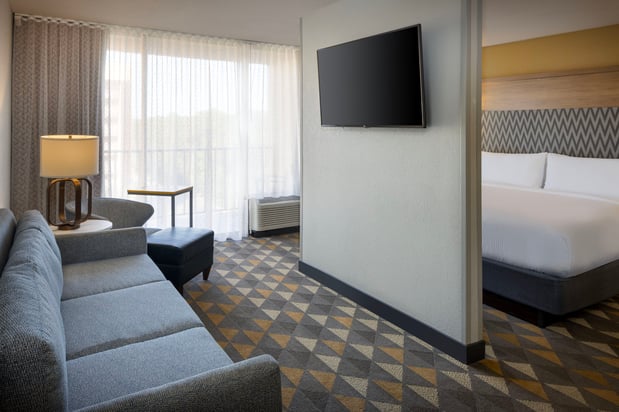 Images Holiday Inn & Suites Orlando SW - Celebration Area by IHG